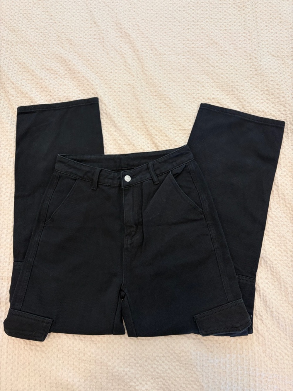 Black High-Rise cargo pants